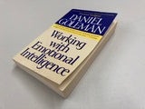 Working with Emotional Intelligence by Daniel Goleman (2000, Paperback) USED