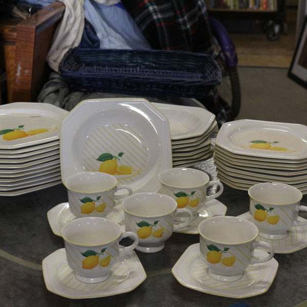Mikasa Fresh Fruit Lemon vintage tea set with fruit-themed design