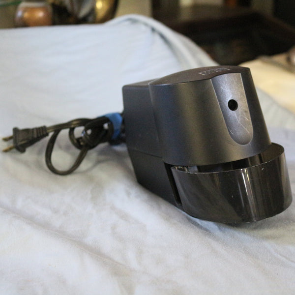 X-ACTO black electric pencil sharpener