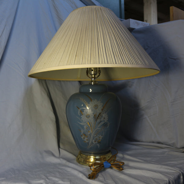 Vintage blue and gold ceramic table lamp with floral etching and brass base