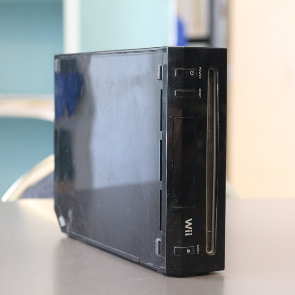 Nintendo Wii console set with remote and cables